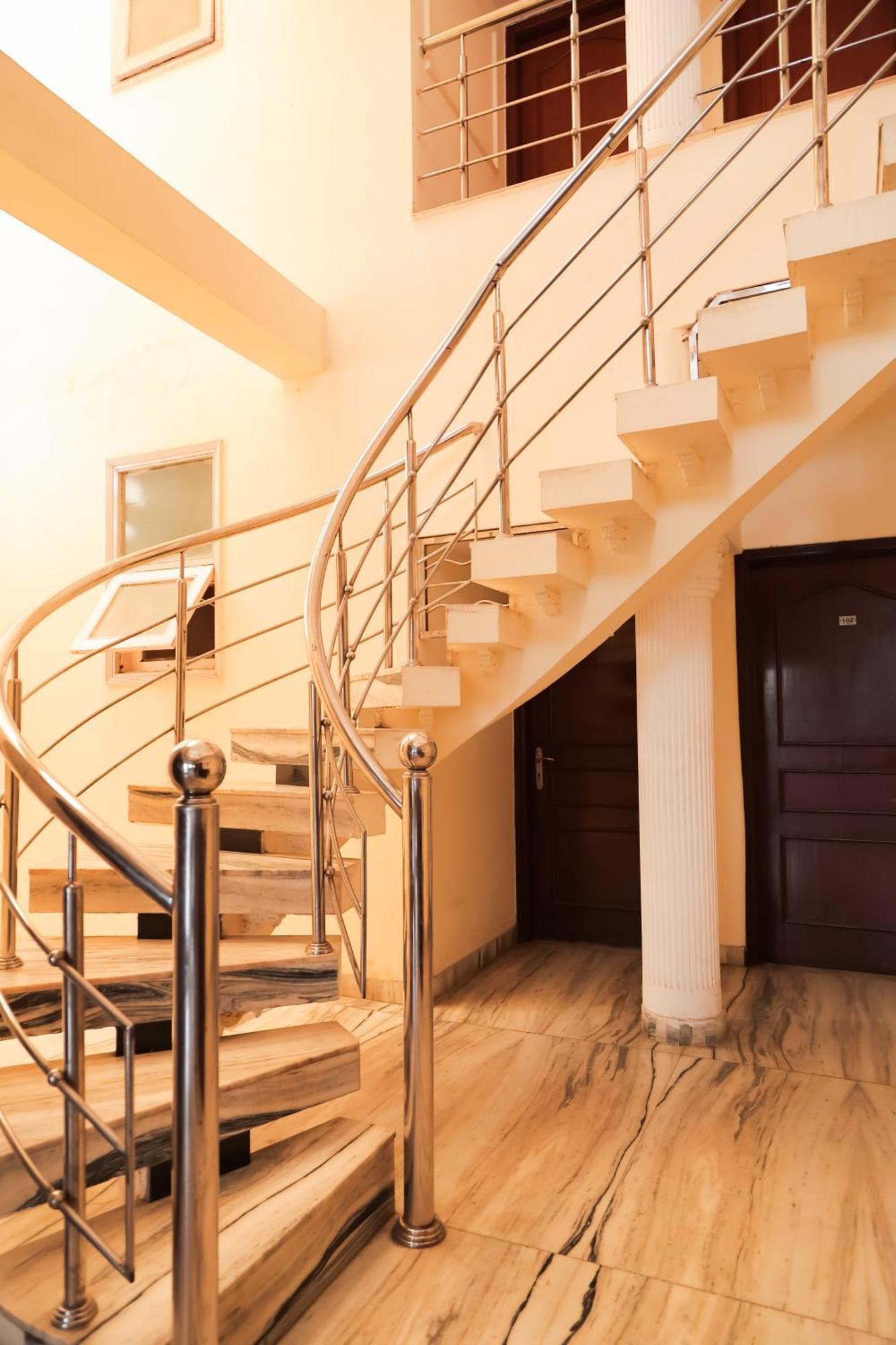 Hotel Green Villa - Near Anand Vihar Station نيودلهي المظهر الخارجي الصورة