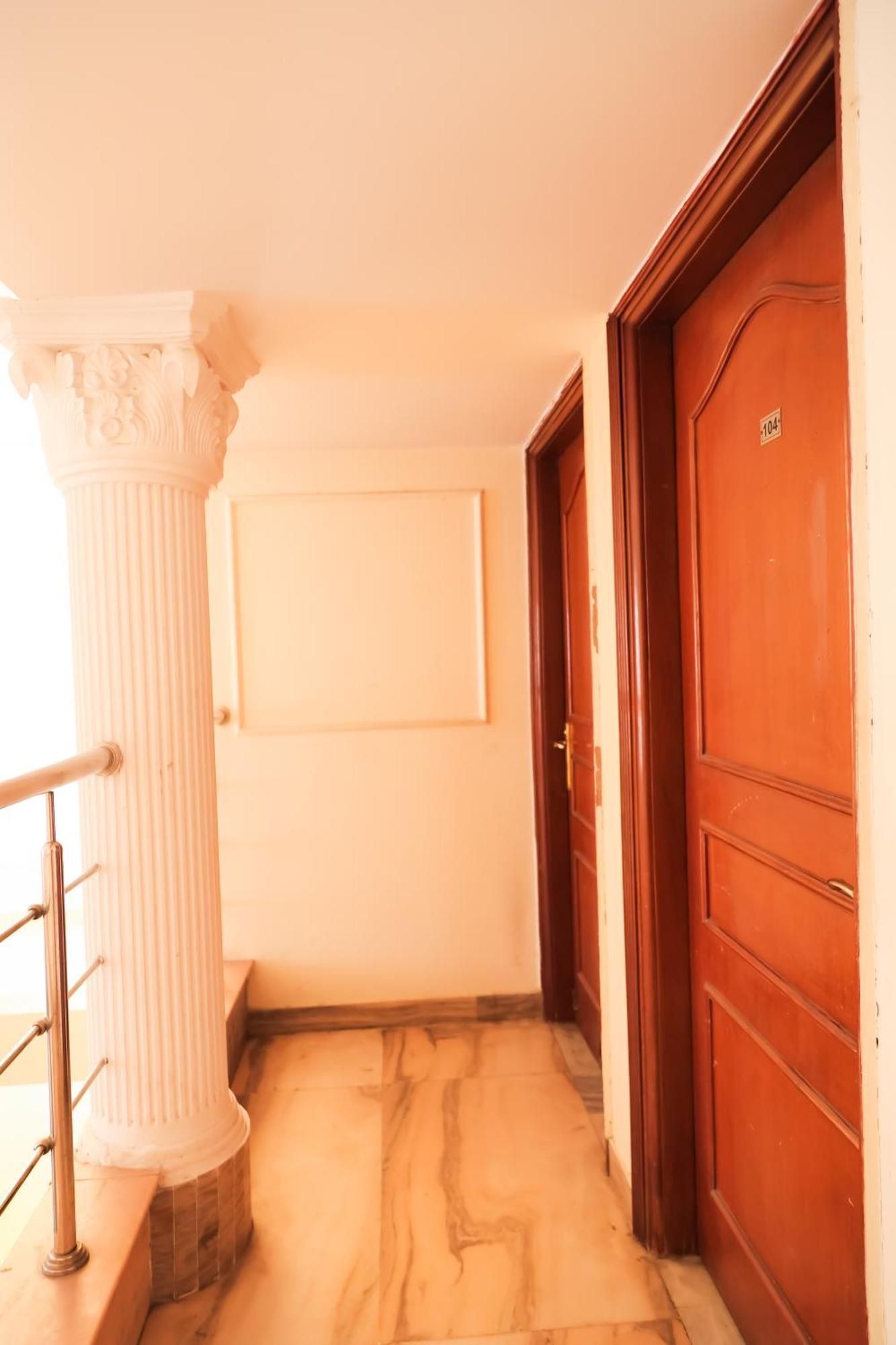 Hotel Green Villa - Near Anand Vihar Station نيودلهي المظهر الخارجي الصورة